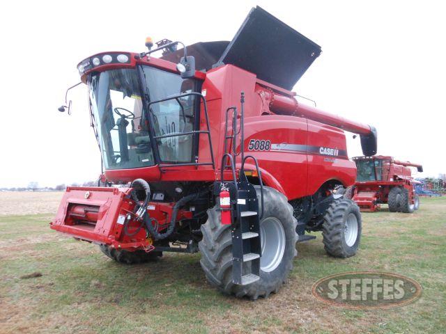 2010 CASE-IH 5088_1.jpg